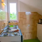 Tony - 2bdr Beachfront