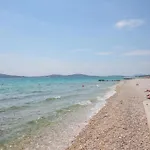 Tony - 2bdr Beachfront 亚德里亚
