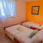 公寓 Tony - 2bdr Beachfront 亚德里亚